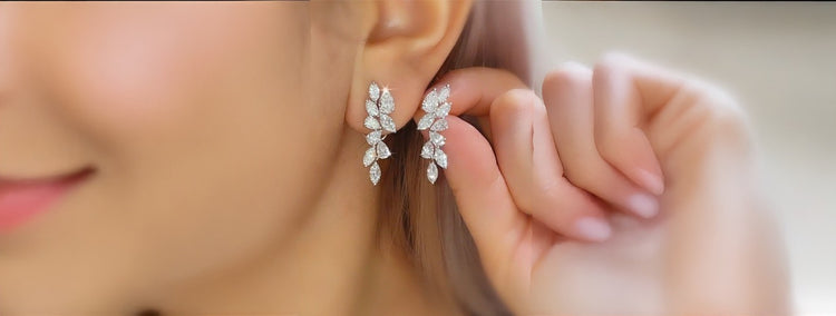 WOMENS EARRINGS